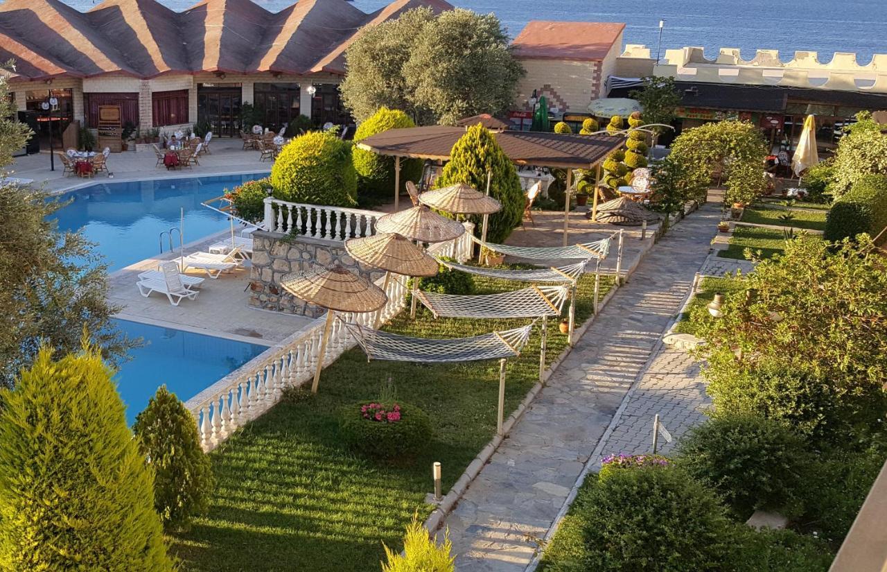Alize Resort Hotel Yenifoca Exterior foto