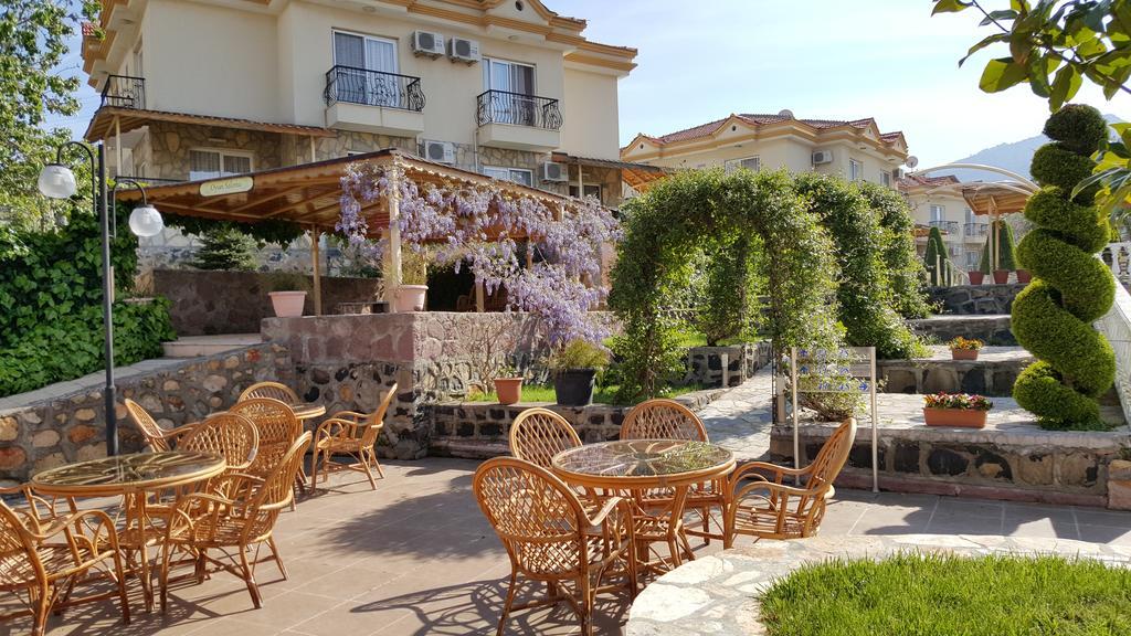 Alize Resort Hotel Yenifoca Exterior foto